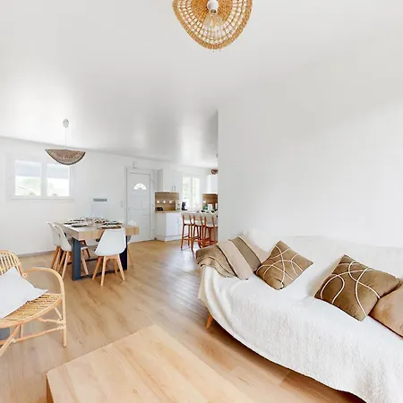 Nice Home In Prayssas * Prayssas (Aquitaine)