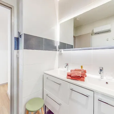 Tatil Evi Nice Home In Prayssas Prayssas (Aquitaine)